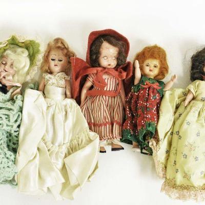 5 Vintage Small Dolls