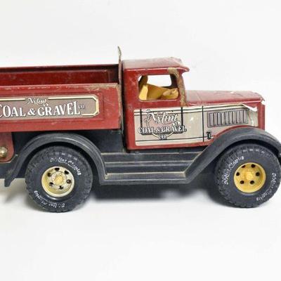 Nylint Classics Coal & Gravel Dump Truck