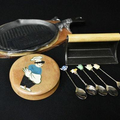 Vintage Kitchen Items