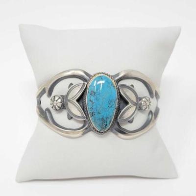 #526 â€¢ Sterling Silver Native American Turquoise Center Cuff, 40g
