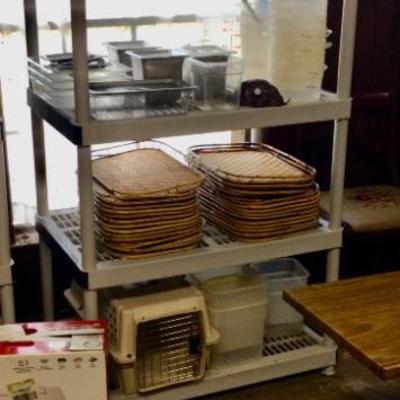 Restaurant containers