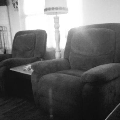 Brown electric recliners