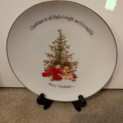 Holly Hobbie Commemorative Plate