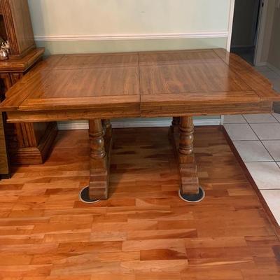 Dining Table with 8 Chairs