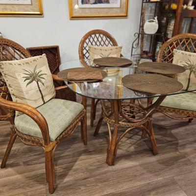 NATURAL RATTAN ROUND GLASS TOP TABLE WITH NATURAL RATTAN CHAIRS

