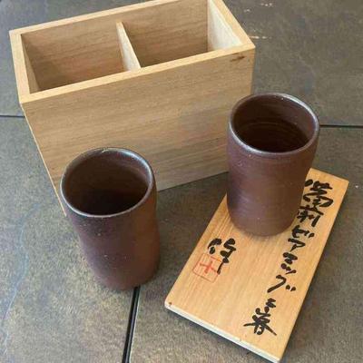 TTK101 Japanese Pottery Tea Cups 