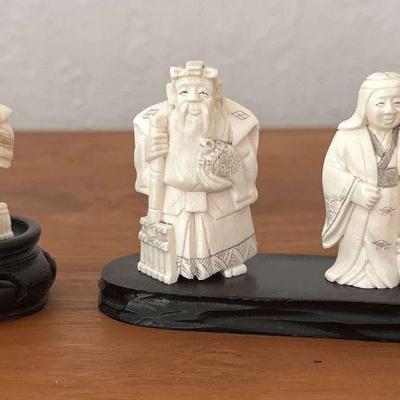 TTK060 - Netsuke Bone Like Figurines 