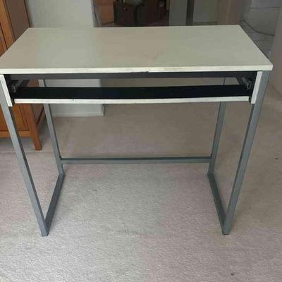 TTK038 - Wooden Desk Without Drawer 
