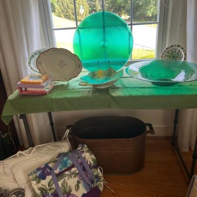 Contemporary decorative glass bowl & charger