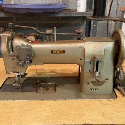 Pfaff Industrial Sewing Machine