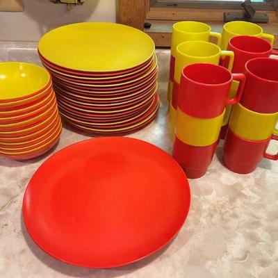 Large Selection of Tupperware