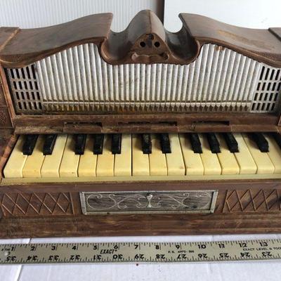 Electric Golden Pipe Organ- Emenee