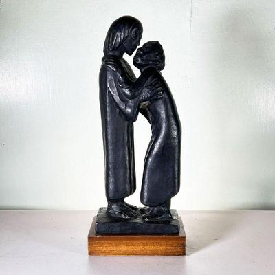 Ernst Barlach Sculpture | Two figures holding each other. Mounted on wood base. Signed on base. - l. 7.25 x h. 19 without in 