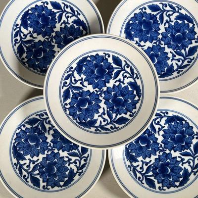 (6pc) Tiffany & Co. Lotus Plates | A set of six blue and white porcelain lotus plates by Tiffany and Co.; marked on bottom. - dia. 7.5 in 