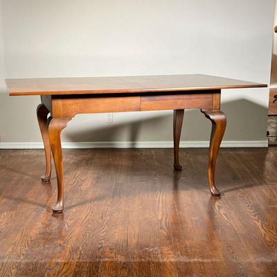 Queen Anne Style Dining Table | Wood dining table with single leaf, on four cabriole legs. - l. 72 x w. 40 x h. 29.5 in (table with leaf) 