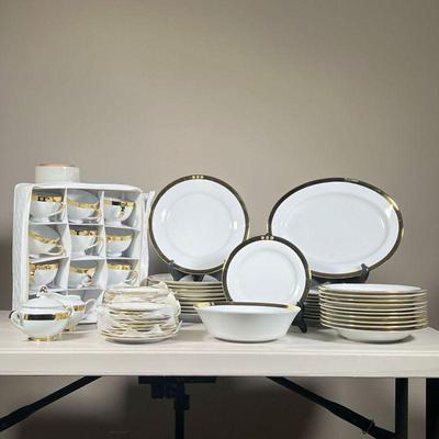 (66pc) Ralph Lauren Academy Dinner Set | White china with gilt borders and Ralph Lauren hallmarks; including 10 dinner plates (10.5...