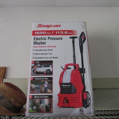 Snap on electric pressure washer