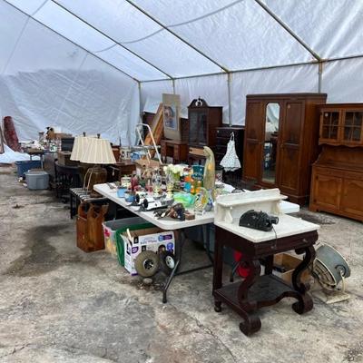 Estate sale photo