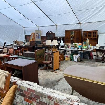 Estate sale photo