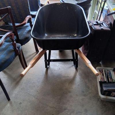 Light Weight Wheelbarrow