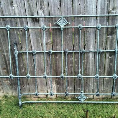 King Headboard and footboard with rails