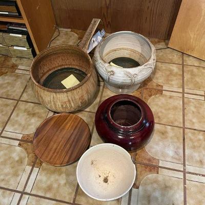PFG137- Various Pots And Incense Holder
