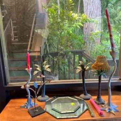 PFG055 Glass Table Lamp, Metal Candle Sticks & Two Mirrored Display Bases