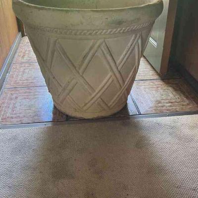 PFG158 Large Garden Pot