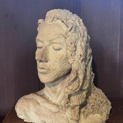 PFG122- Ceramic Woman Figurine