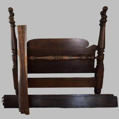 antique poster bed