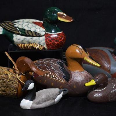 decorative carved duck decoys