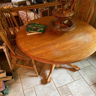 oak table with 6 chairs