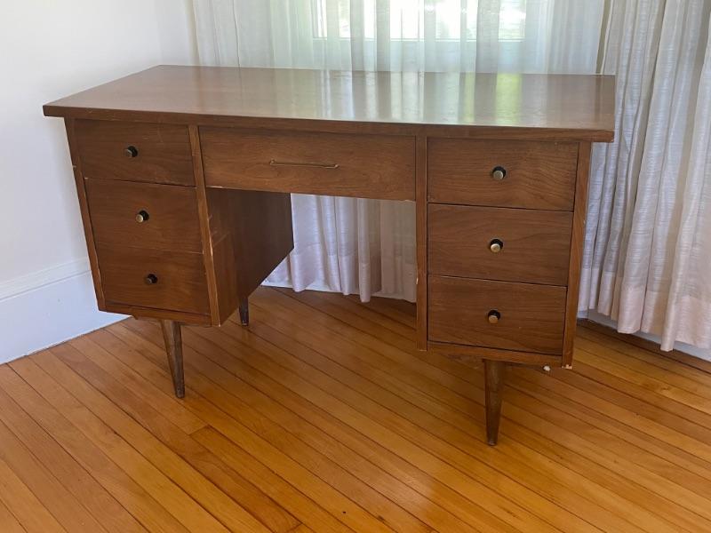 Blue Moon Estate Sales Belmont, MA