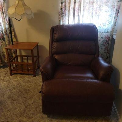 Lamp/magazine rack and recliner