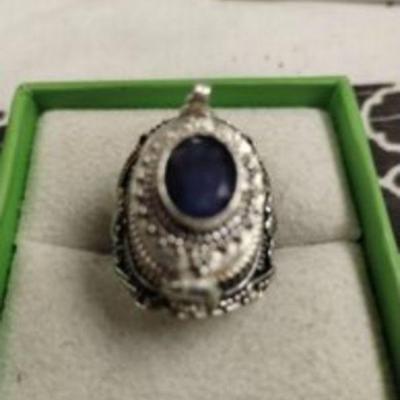 SS OVERLAY POISON RING