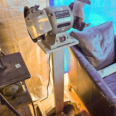 Carport, delta bench grinder