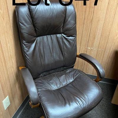 Office chair 