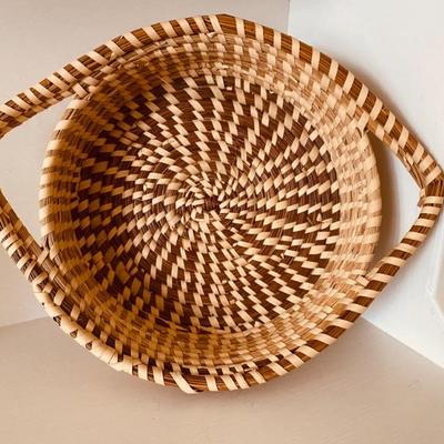 Charleston sweetgrass basket