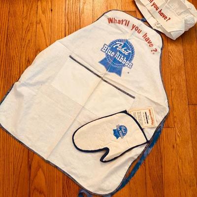 Vintage Pabst Blue Ribbon grilling set