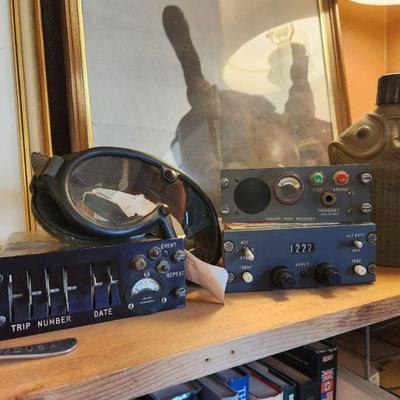 Vintage plane electronics