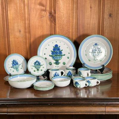M.A. HADLEY DISH SET | Includes: 1 large serving plate, 7 dinner plates, sugar and creamer, 4 teacups and saucers, large and small...