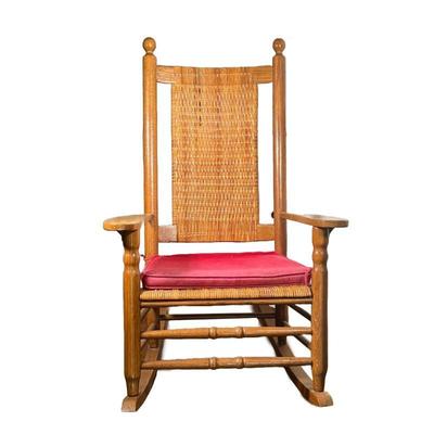 WOVEN ROCKING CHAIR | Carved wood rocking chair with woven seat and back. - l. 32.5 x w. 28 x h. 43.5 in