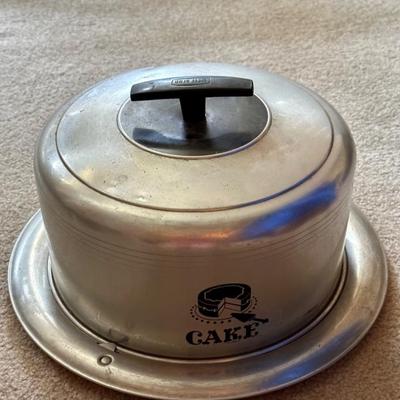 Vintage aluminum cake pan