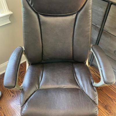 Big & Tall Executive Computer Desk Chair