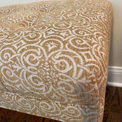 Ethan Allen Wellesley upholstered bench 