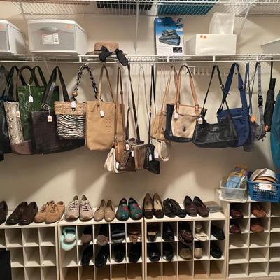 Handbags & women's shoes sz 9