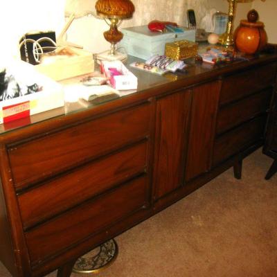 MCM dresser with mirror         
           buy it now $ 155.00
