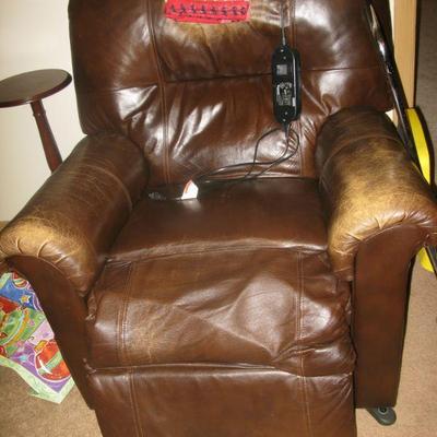 leather recliner   buy it now $ 25.00