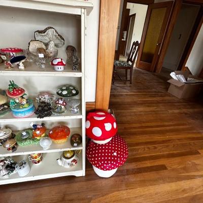 Vintage shelf and more mushroom collectibles 