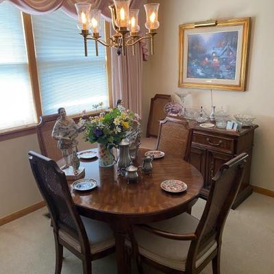 Drexel Furniture, Dining Room Table/Chairs